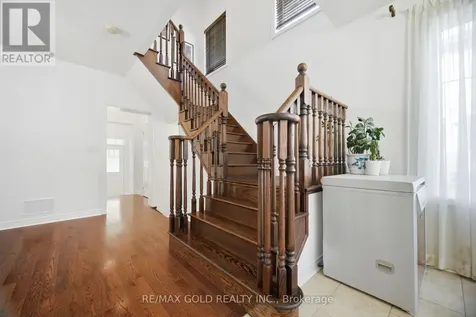 29 Aspenview Avenue Caledon ON L7C 3P9