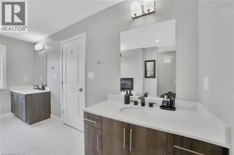 116 Bedrock Drive Hamilton ON L8J 0K6