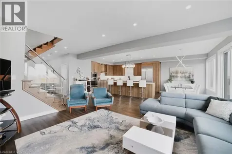 116 Bedrock Drive Hamilton ON L8J 0K6
