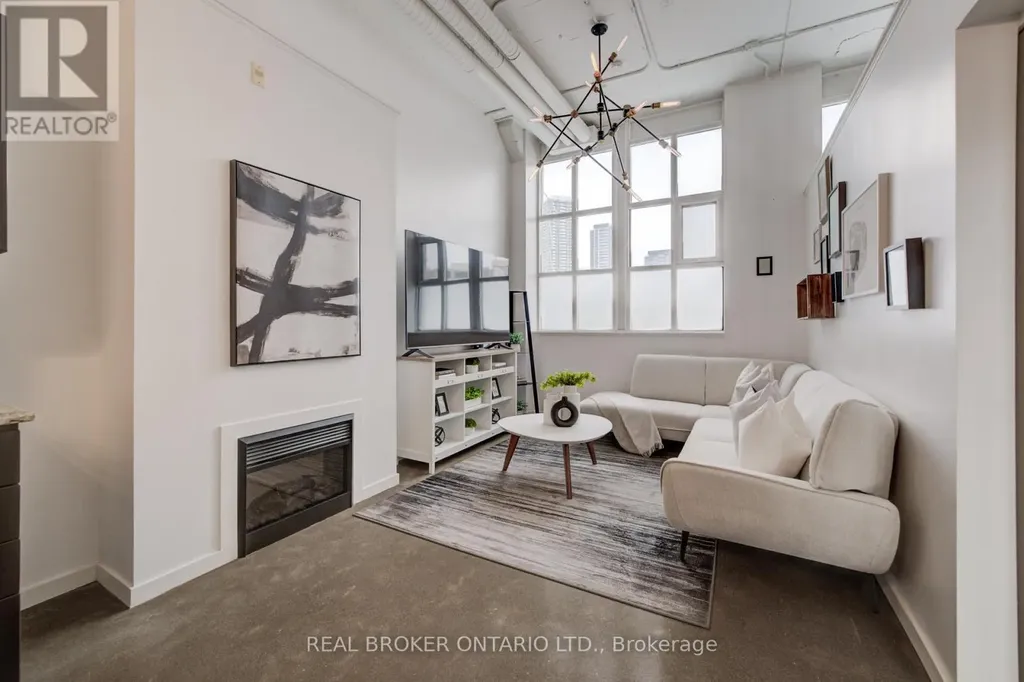 410 King Street West Kitchener ON N2G 1C3