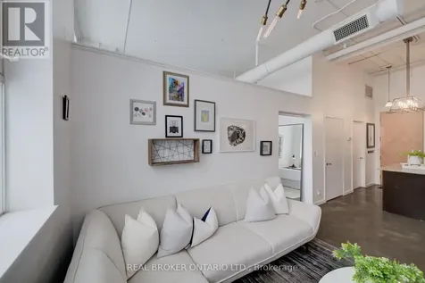 410 King Street West Kitchener ON N2G 1C3