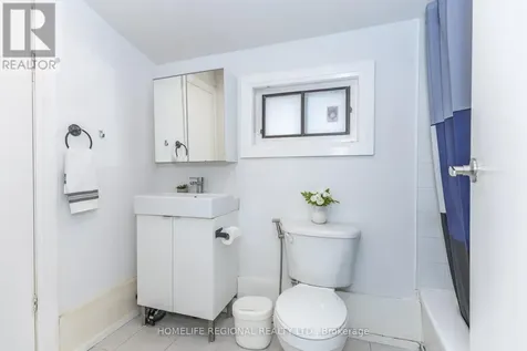 2378 St Clair Avenue West Toronto (junction Area) ON M6N 1K8