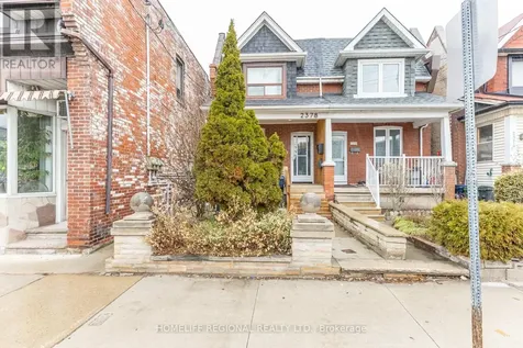 2378 St Clair Avenue West Toronto (junction Area) ON M6N 1K8