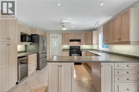 121 Crumlin Lane Freelton ON L8B 1A5