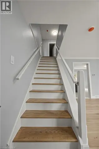 24 Culver Court London ON N5V 3E8