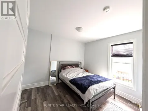 106 West Avenue North Hamilton (landsdale) ON L8L 5C3