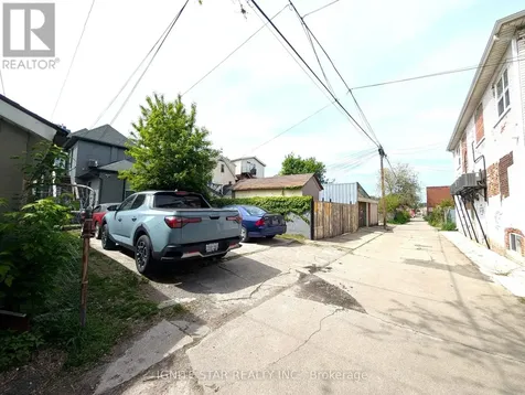 106 West Avenue North Hamilton (landsdale) ON L8L 5C3