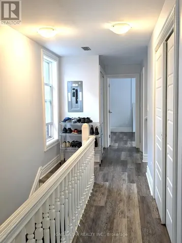 106 West Avenue North Hamilton (landsdale) ON L8L 5C3