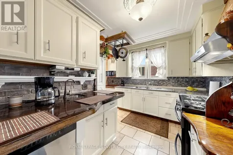 287 Courtland Avenue East Kitchener ON N2G 2V8