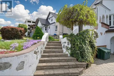 287 Courtland Avenue East Kitchener ON N2G 2V8