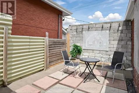 287 Courtland Avenue East Kitchener ON N2G 2V8