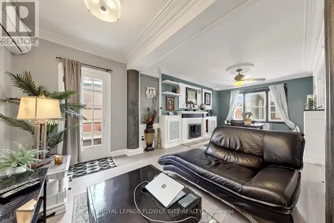 287 Courtland Avenue East Kitchener ON N2G 2V8
