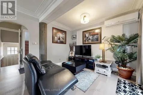 287 Courtland Avenue East Kitchener ON N2G 2V8