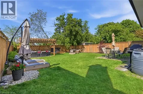 9 Reno Avenue Hamilton ON L8T 2S5