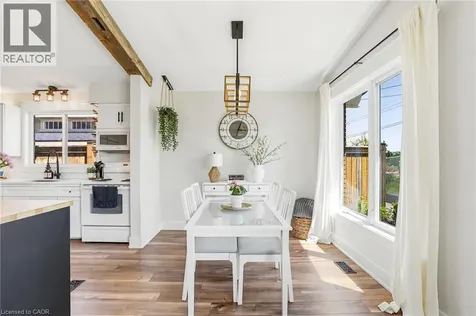 9 Reno Avenue Hamilton ON L8T 2S5