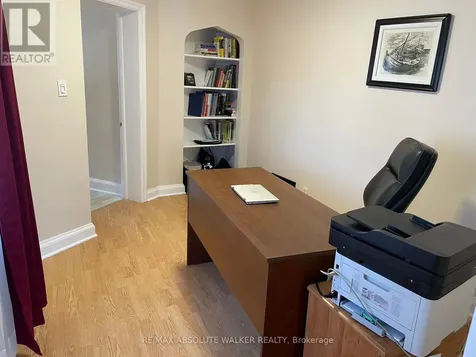 131 Dagmar Avenue Ottawa ON K1L 5T3