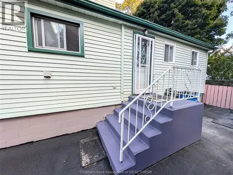 55 Grant Street Chatham ON N7L 1V1