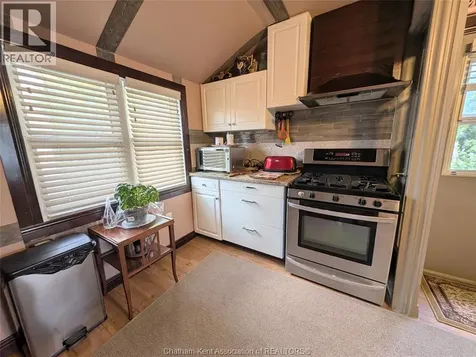 55 Grant Street Chatham ON N7L 1V1