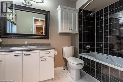 59 Grindstone Way Waterdown ON L9H 7B5