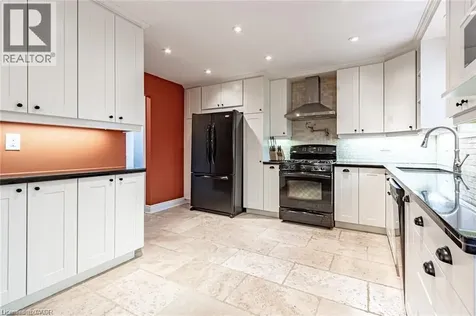 59 Grindstone Way Waterdown ON L9H 7B5
