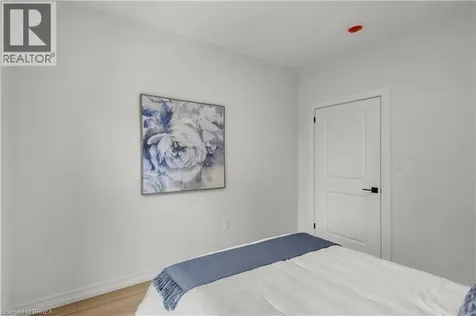 212 Chatham Street Brantford ON N3S 4G8