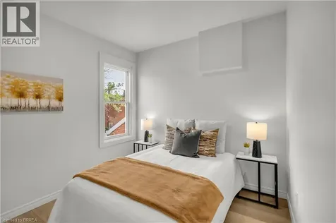 212 Chatham Street Brantford ON N3S 4G8