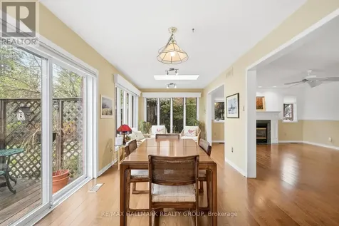 20 Halldorson Crescent Ottawa ON K2K 2C7