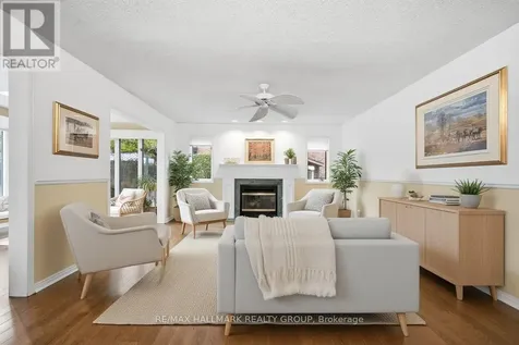 20 Halldorson Crescent Ottawa ON K2K 2C7