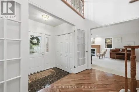 20 Halldorson Crescent Ottawa ON K2K 2C7