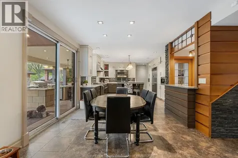 1120 Deerview Lasalle ON N9J 0A7