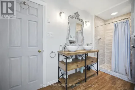 5390 Mcfarren Boulevard Mississauga (central Erin Mills) ON L5M 5Y5
