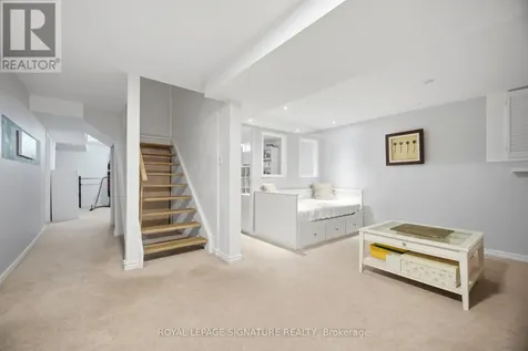 5390 Mcfarren Boulevard Mississauga (central Erin Mills) ON L5M 5Y5