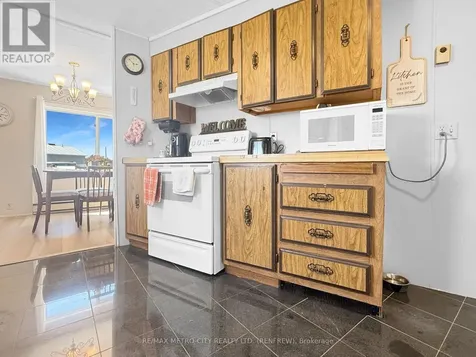 211 Elliott Crescent Renfrew ON K7V 3Z2
