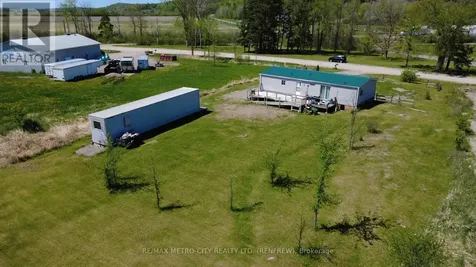 211 Elliott Crescent Renfrew ON K7V 3Z2