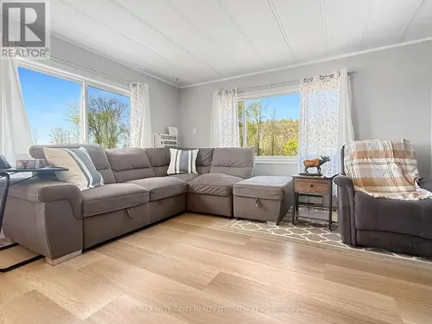 211 Elliott Crescent Renfrew ON K7V 3Z2
