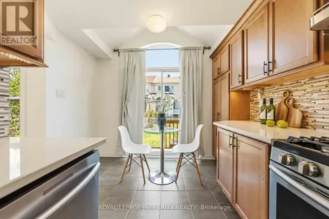 13 Southpointe Avenue Ottawa ON K2J 4V4