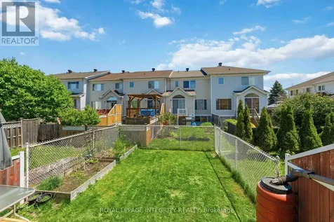13 Southpointe Avenue Ottawa ON K2J 4V4