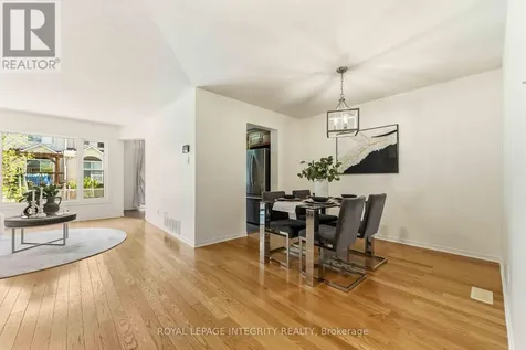 13 Southpointe Avenue Ottawa ON K2J 4V4