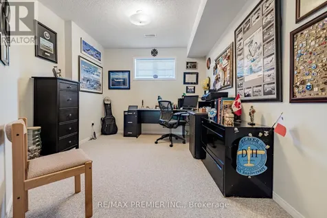 20 Cranberry Heights Wasaga Beach ON L9Z 1M9
