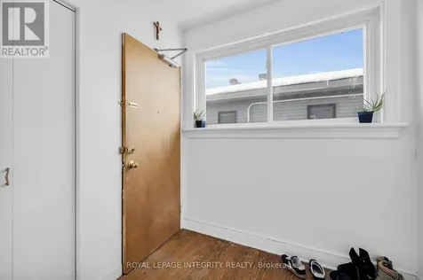 154 Columbus Avenue Ottawa ON K1K 1R1