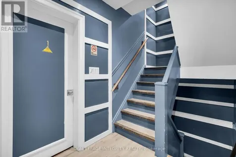 154 Columbus Avenue Ottawa ON K1K 1R1