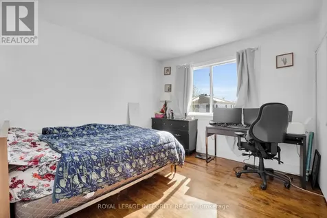 154 Columbus Avenue Ottawa ON K1K 1R1