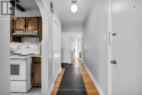 154 Columbus Avenue Ottawa ON K1K 1R1