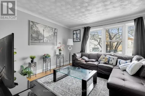 154 Columbus Avenue Ottawa ON K1K 1R1