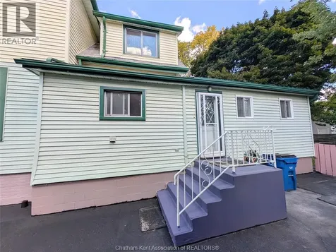 55 Grant Street Chatham ON N7L 1V1