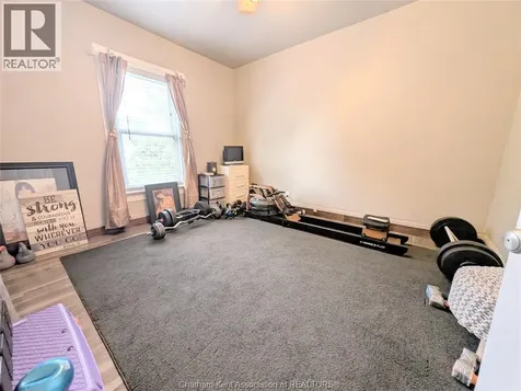 55 Grant Street Chatham ON N7L 1V1