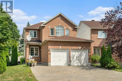 95 Evanshen Crescent Ottawa ON K2K 2X7
