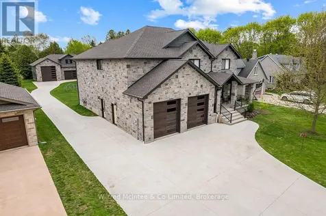 72 Victoria Street South Saugeen Shores ON N0H 2L0