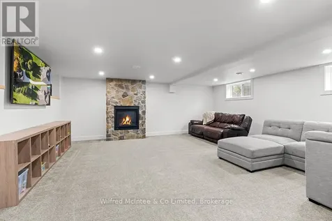 72 Victoria Street South Saugeen Shores ON N0H 2L0