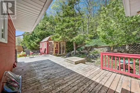 25 Shoreline Drive Northern Bruce Peninsula ON N0H 1Z0